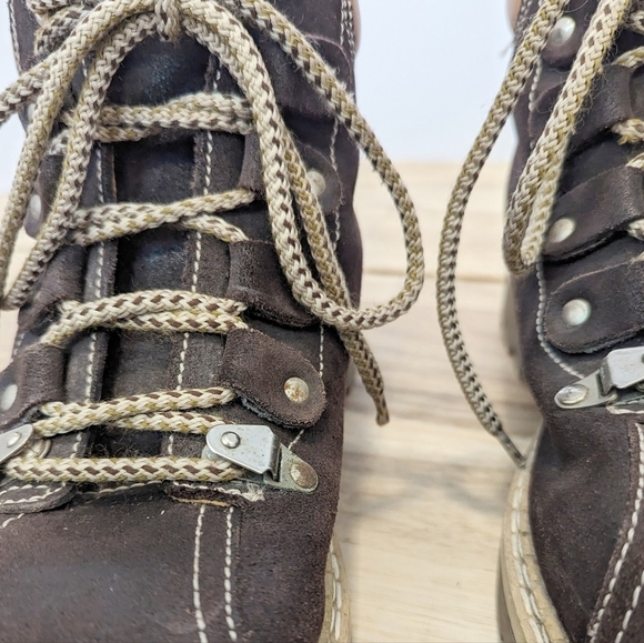 Vintage Post Card Italian Leather Ski Boots Brown Suede Chunky Hiking - Picture 3 of 12